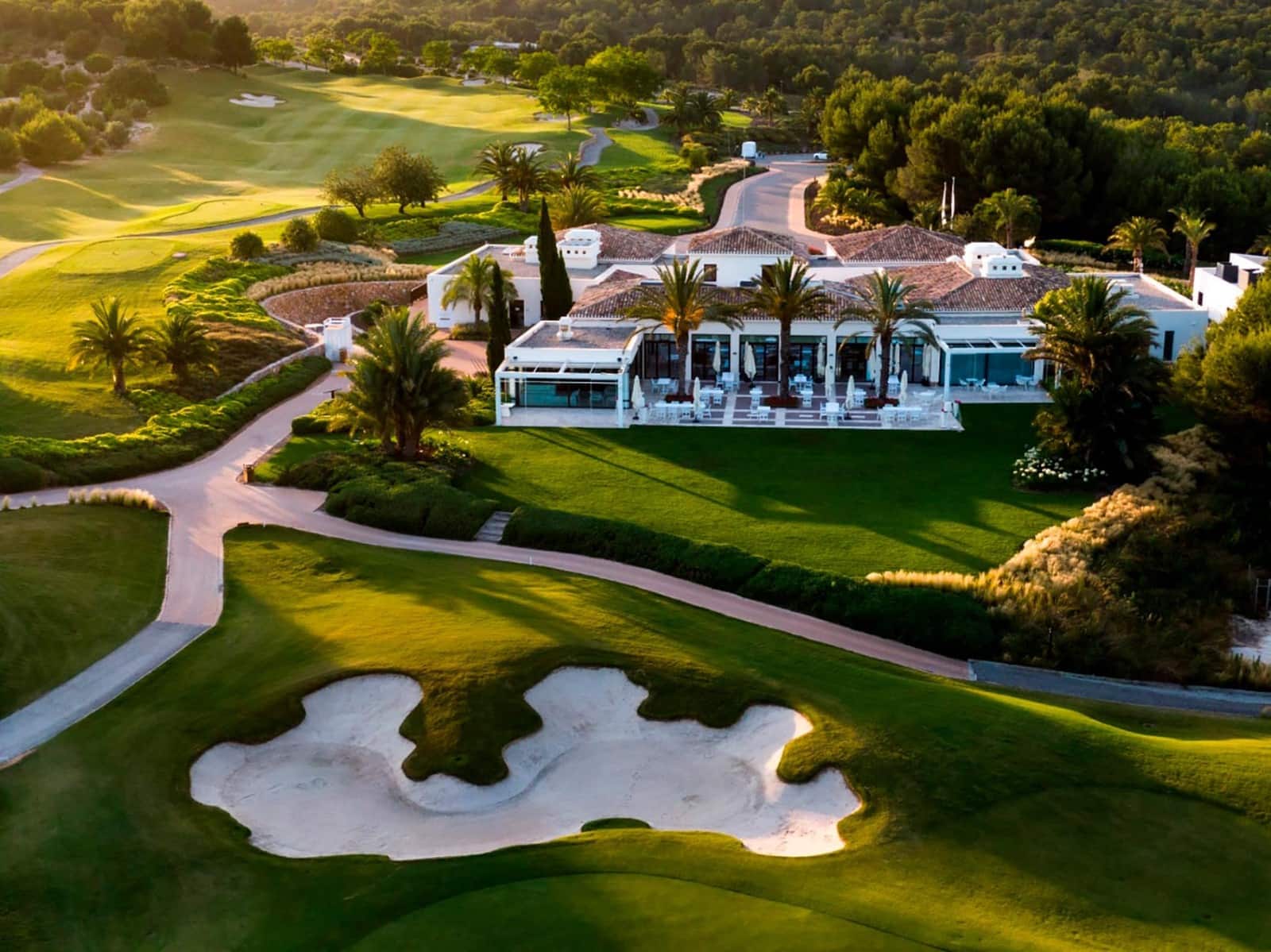 3 sovrum Villa till salu i Las Colinas Golf med pool garage - 1 090 000 € (Ref: 9938455)