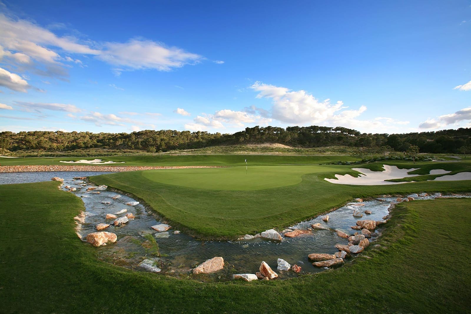 3 sovrum Villa till salu i Las Colinas Golf med pool garage - 1 090 000 € (Ref: 9938455)