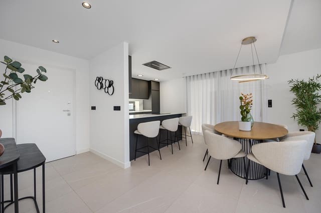 3 soverom Villa til salgs i Aguas Nuevas, Torrevieja med svømmebasseng garasje - € 585 000 (Ref: 9944437)