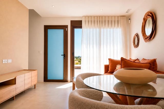 Chalet de 2 habitaciones en Dolores en venta con piscina garaje - 306.000 € (Ref: 9948548)