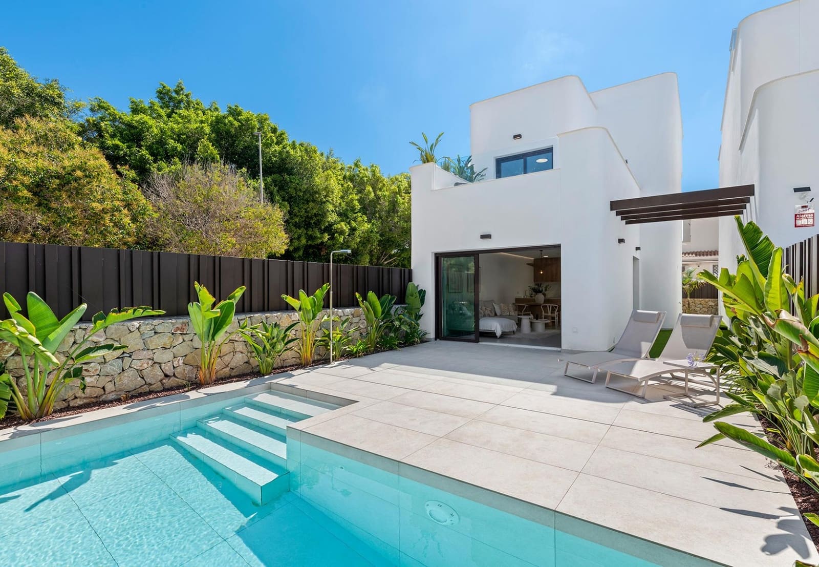 4 quarto Moradia para venda em Pilar de la Horadada com piscina garagem - 729 900 € (Ref: 9953221)