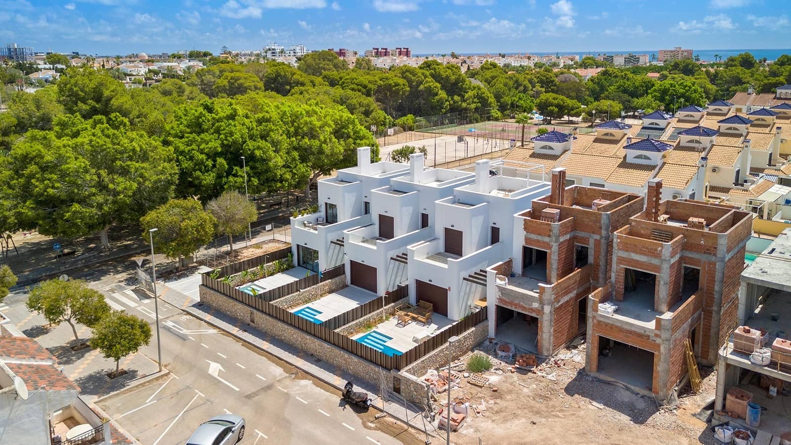 4 quarto Moradia para venda em Pilar de la Horadada com piscina garagem - 729 900 € (Ref: 9953221)