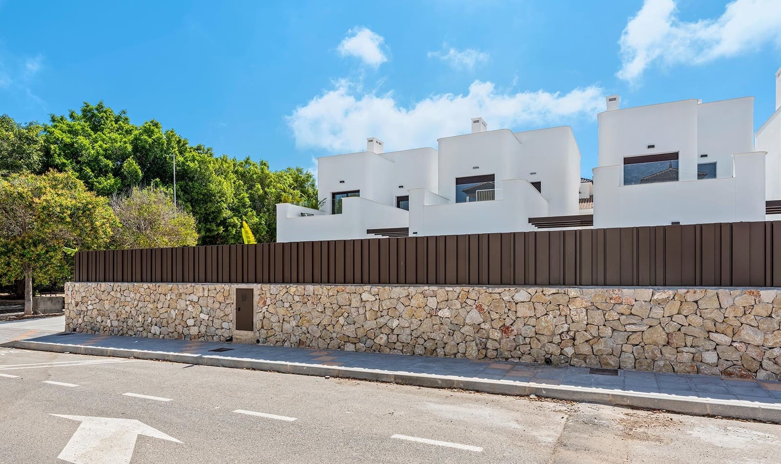 4 quarto Moradia para venda em Pilar de la Horadada com piscina garagem - 729 900 € (Ref: 9953221)