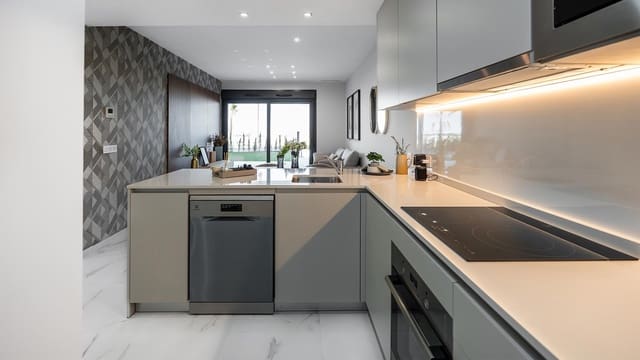 1 sypialnia Penthouse na sprzedaż w El Chaparral - La Siesta - La Torreta, Torrevieja z basenem garażem - 272 000 € (Ref: 9961613)