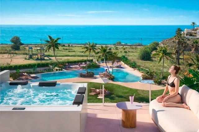 3 soveværelse Villa til salg i El Campello med swimmingpool garage - € 537.000 (Ref: 9983166)