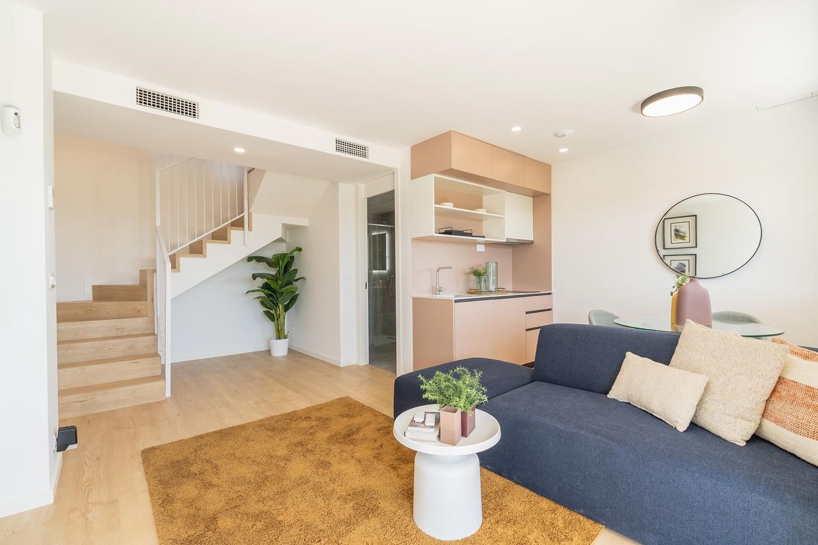 4 sypialnia Willa na sprzedaż w Miasto Alicante / Alacant z basenem garażem - 465 000 € (Ref: 9983906)