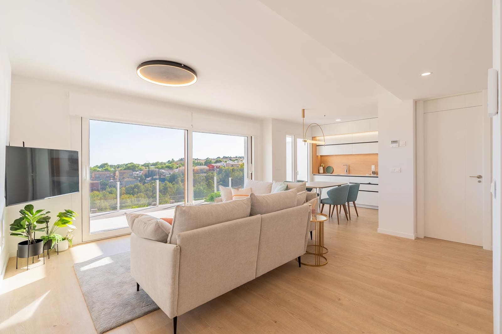 4 sypialnia Willa na sprzedaż w Miasto Alicante / Alacant z basenem garażem - 465 000 € (Ref: 9983906)