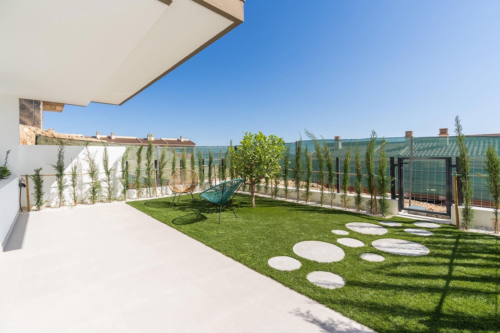 4 sypialnia Willa na sprzedaż w Miasto Alicante / Alacant z basenem garażem - 465 000 € (Ref: 9983906)