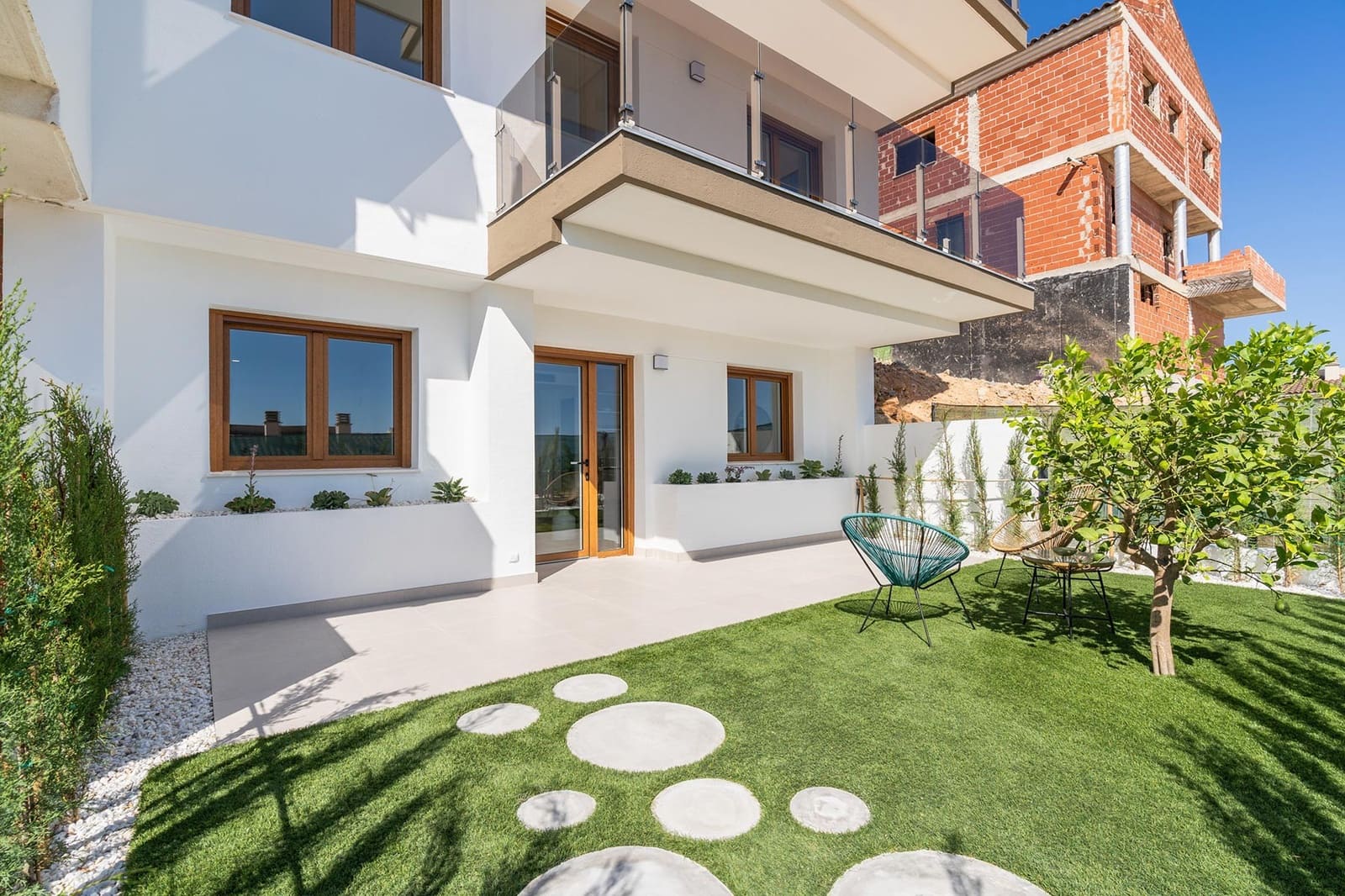 4 sypialnia Willa na sprzedaż w Miasto Alicante / Alacant z basenem garażem - 465 000 € (Ref: 9983906)