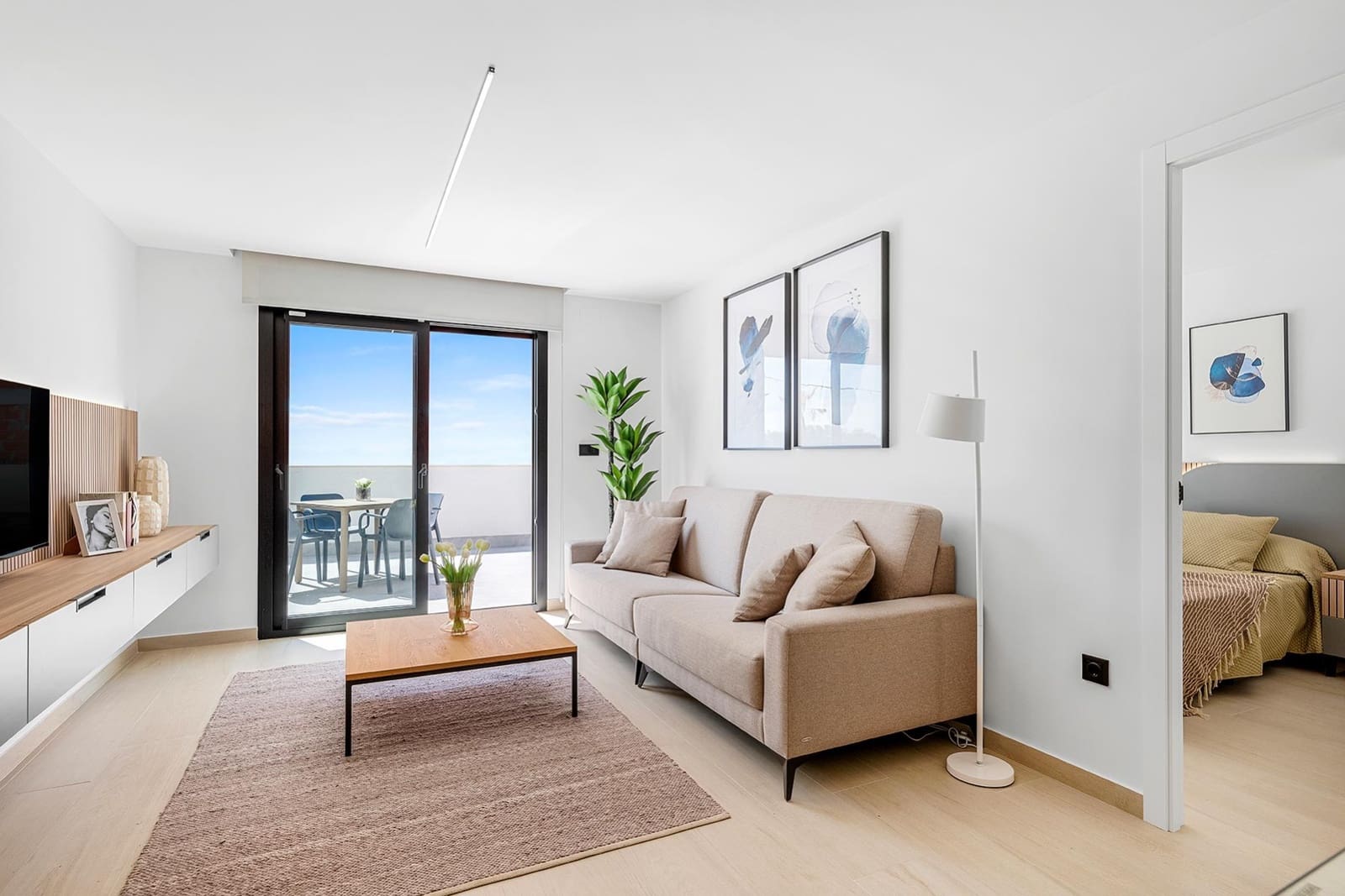 2 soverom Leilighet til salgs i El Raso med svømmebasseng garasje - € 222 000 (Ref: 9985672)