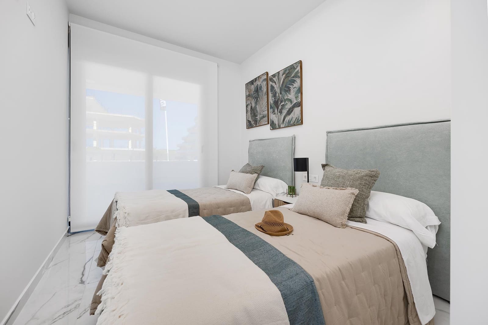 2 soverom Leilighet til salgs i San Miguel de Salinas med svømmebasseng garasje - € 244 000 (Ref: 9996409)
