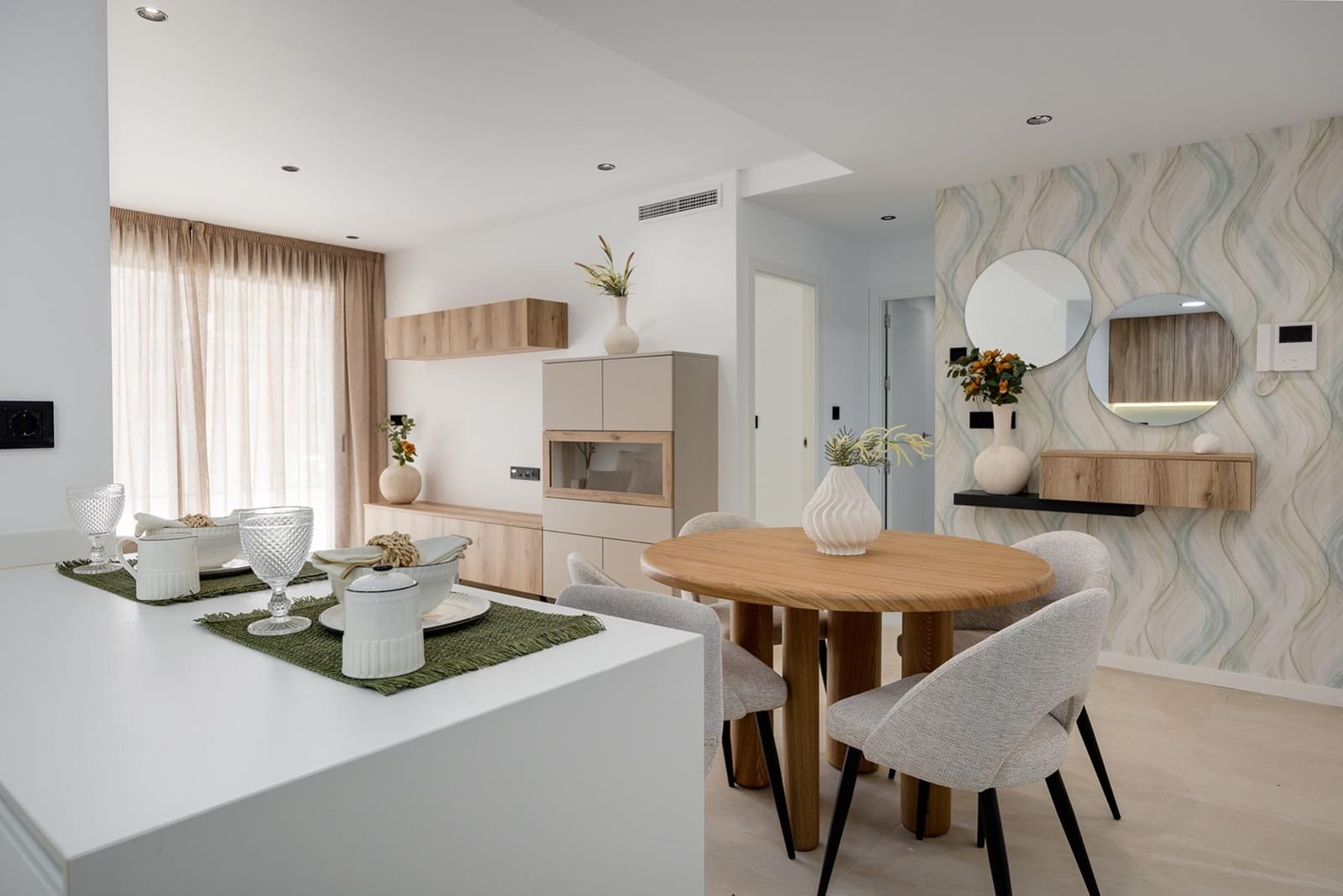 2 bedroom Apartment for sale in Los Alcazares with pool garage - € 275,000 (Ref: 9996530)