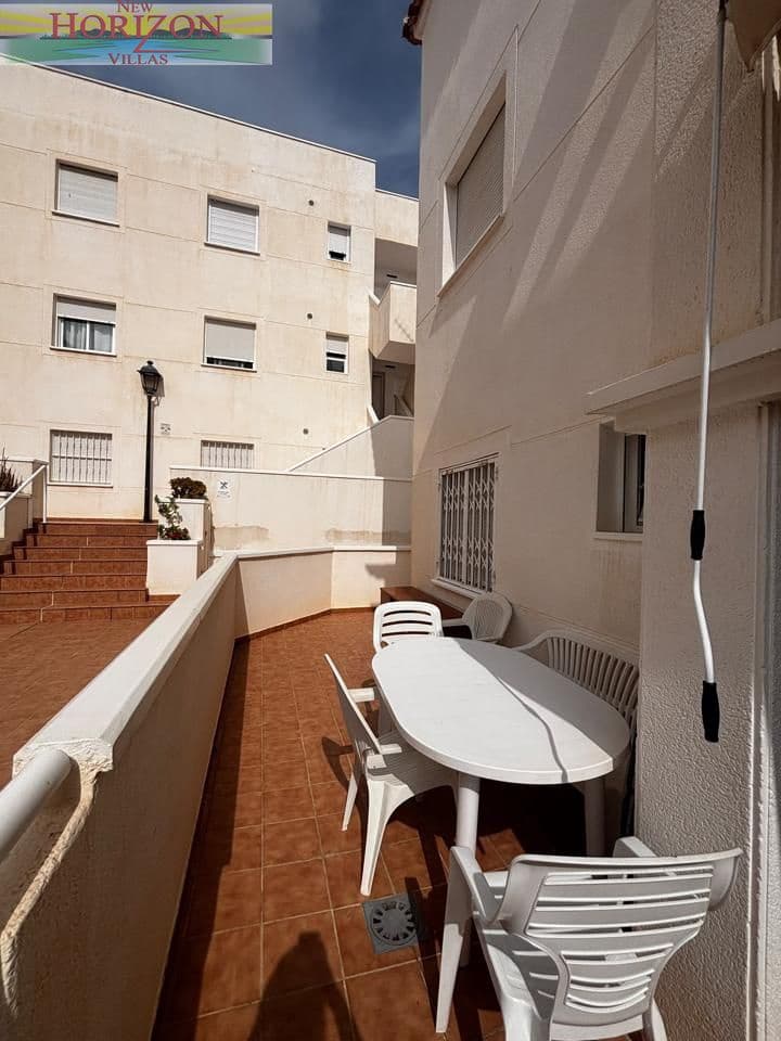3 makuuhuone Asunto vuokrattavana paikassa Mojacar mukana uima-altaan - 1 200 € (Ref: 10001021)