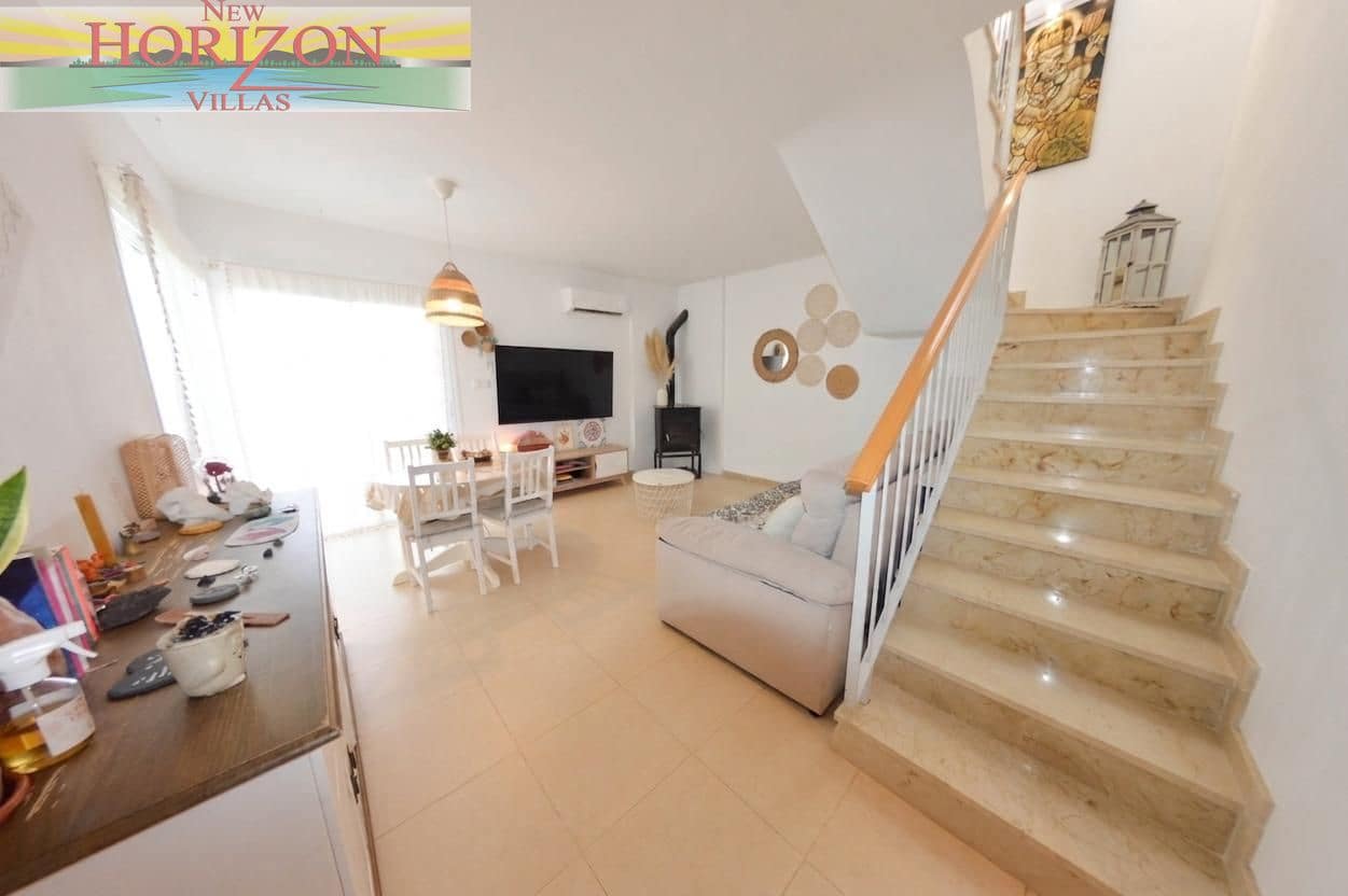 Chalet de 3 habitaciones en Zurgena en venta - 190.000 € (Ref: 10007961)