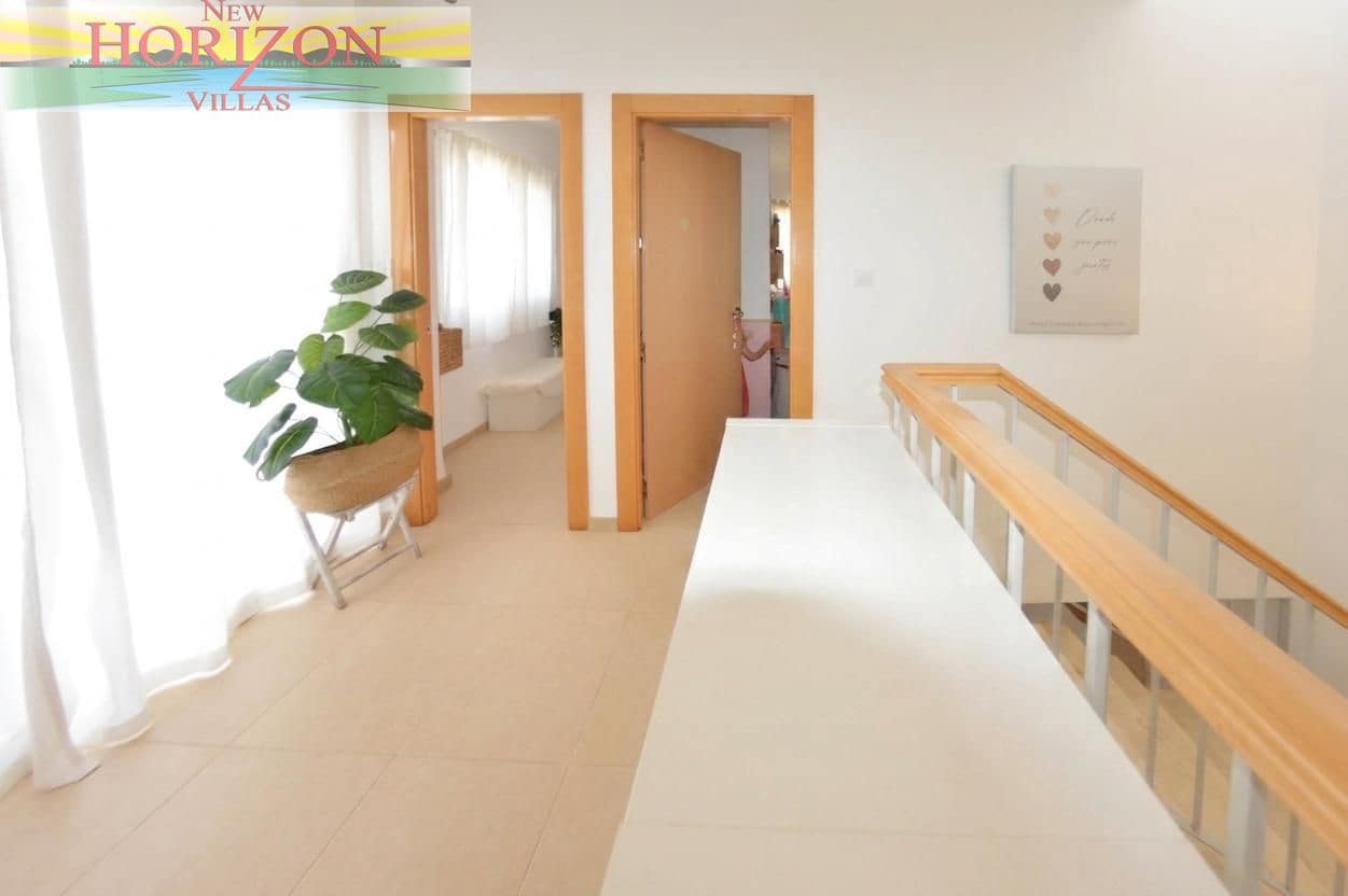 Chalet de 3 habitaciones en Zurgena en venta - 190.000 € (Ref: 10007961)
