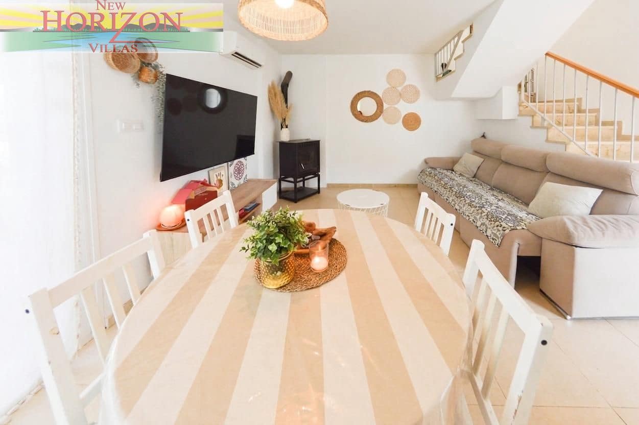 Chalet de 3 habitaciones en Zurgena en venta - 190.000 € (Ref: 10007961)