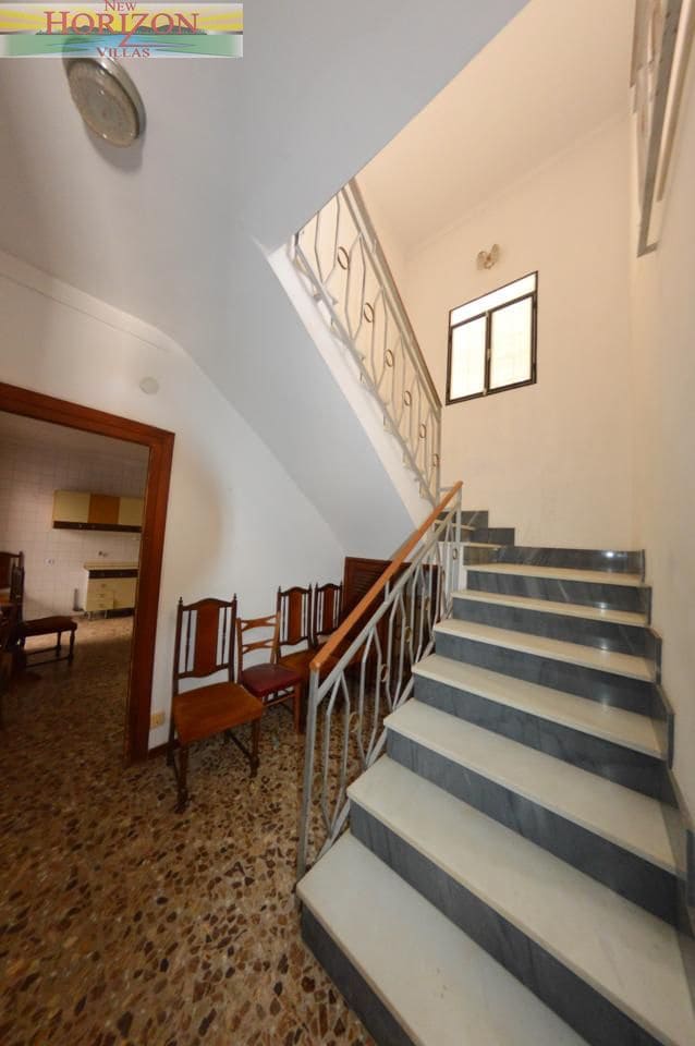 Chalet de 8 habitaciones en Zurgena en venta con garaje - 125.000 € (Ref: 10014314)