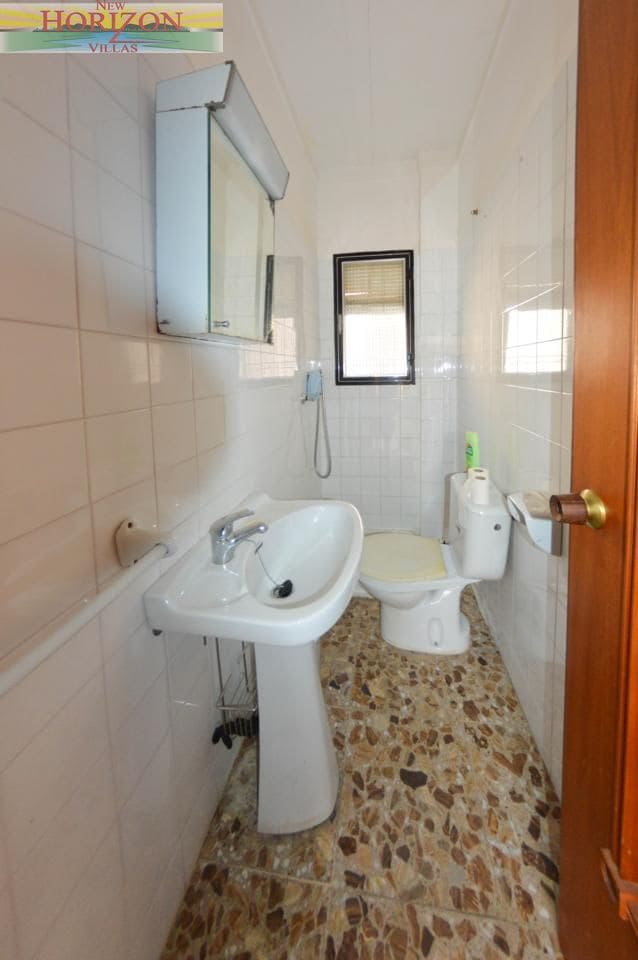 Chalet de 8 habitaciones en Zurgena en venta con garaje - 125.000 € (Ref: 10014314)