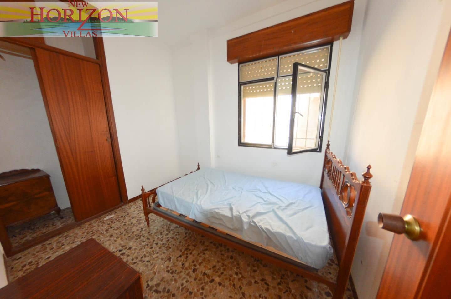 Chalet de 8 habitaciones en Zurgena en venta con garaje - 125.000 € (Ref: 10014314)