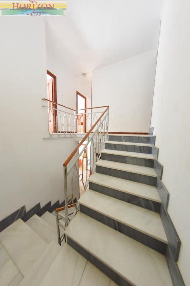 Chalet de 8 habitaciones en Zurgena en venta con garaje - 125.000 € (Ref: 10014314)