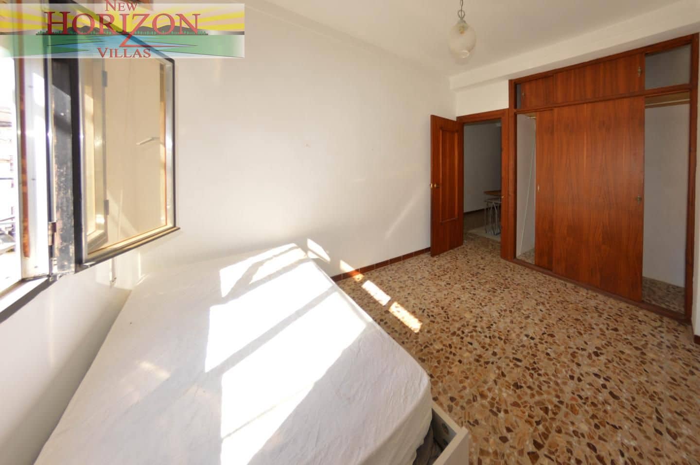 Chalet de 8 habitaciones en Zurgena en venta con garaje - 125.000 € (Ref: 10014314)