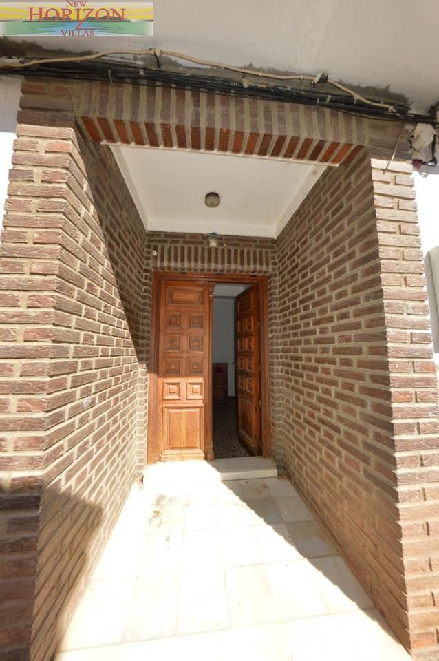Chalet de 8 habitaciones en Zurgena en venta con garaje - 125.000 € (Ref: 10014314)
