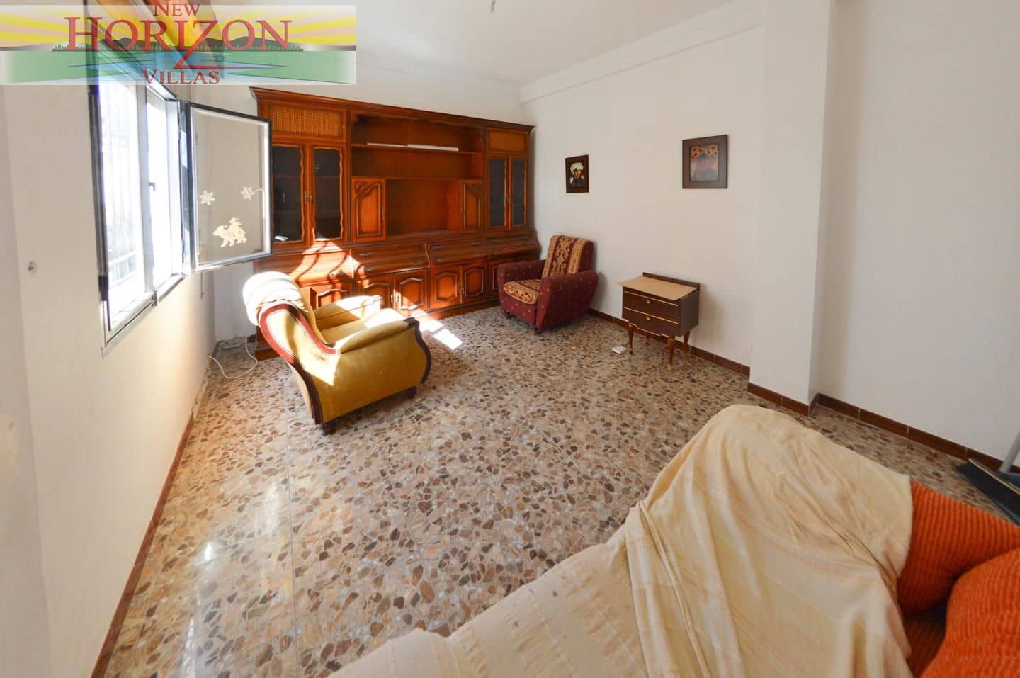 Chalet de 8 habitaciones en Zurgena en venta con garaje - 125.000 € (Ref: 10014314)