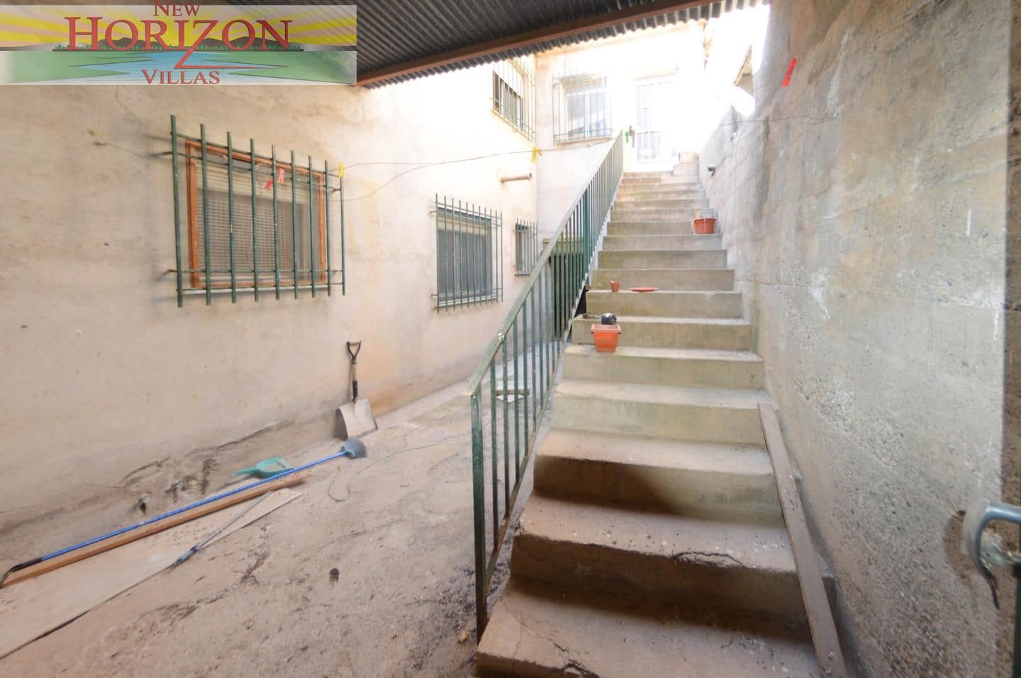 Chalet de 8 habitaciones en Zurgena en venta con garaje - 125.000 € (Ref: 10014314)