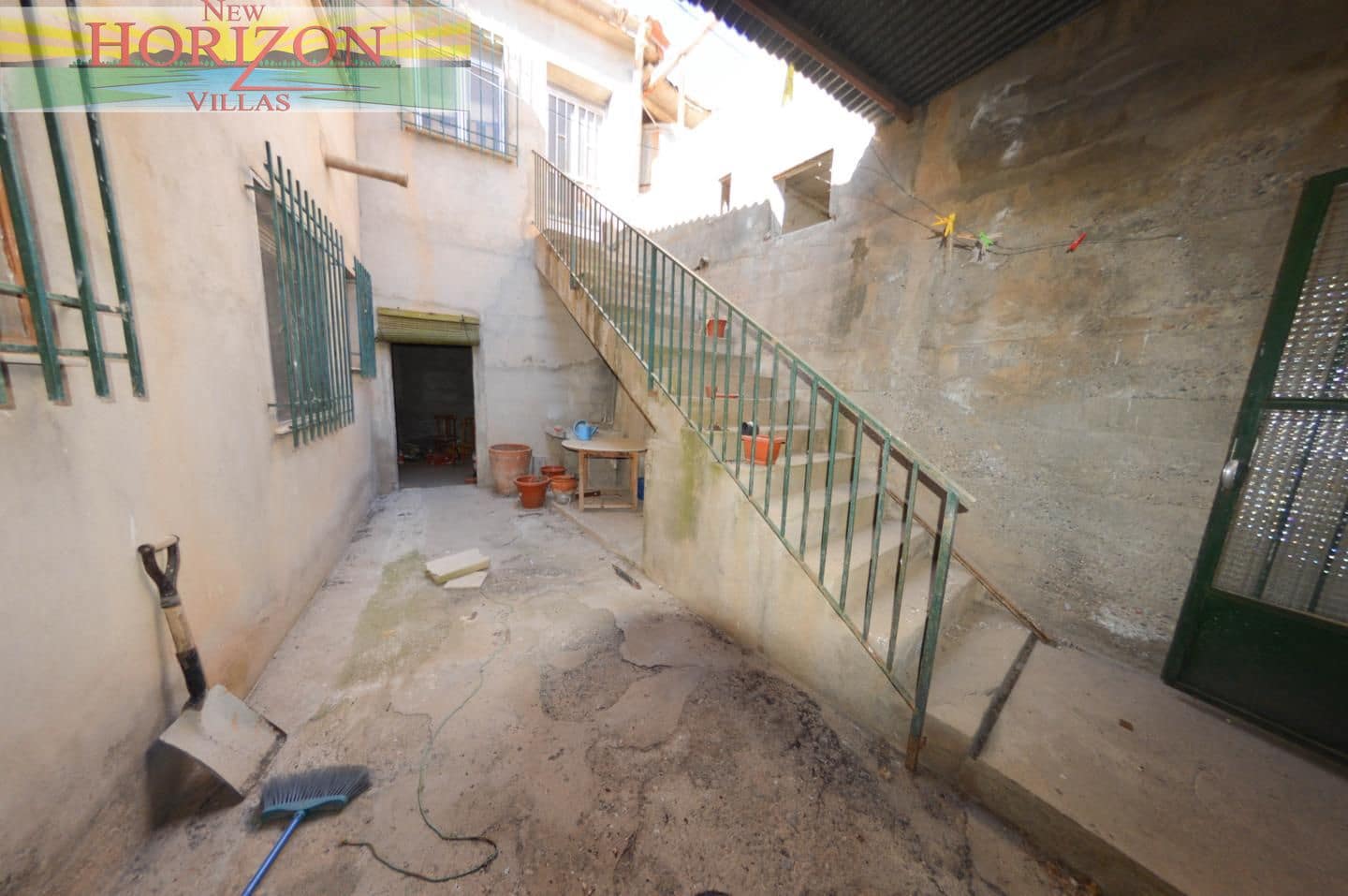 Chalet de 8 habitaciones en Zurgena en venta con garaje - 125.000 € (Ref: 10014314)