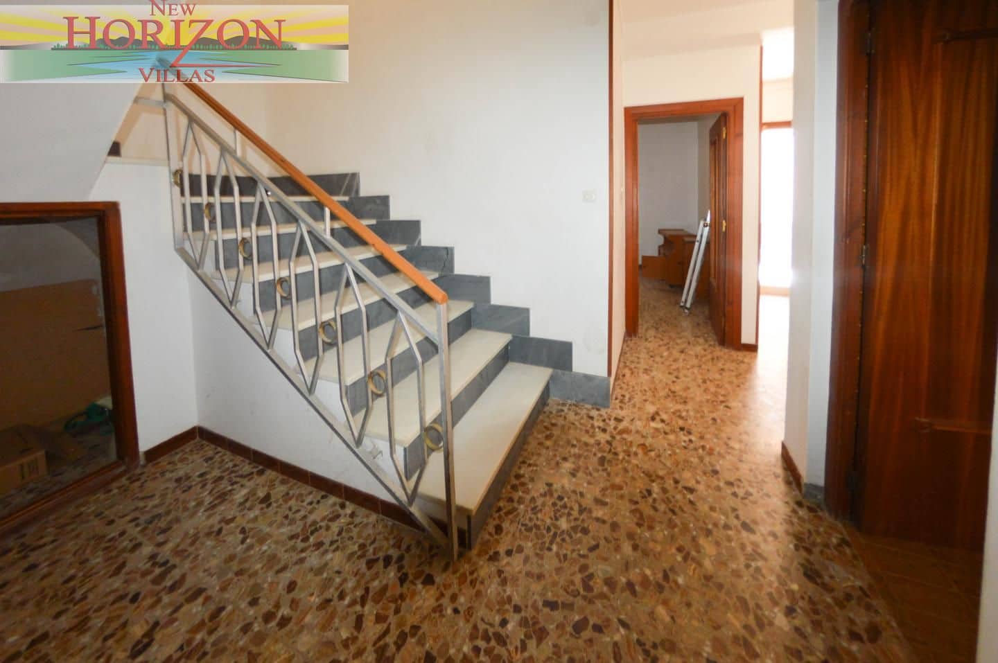 Chalet de 8 habitaciones en Zurgena en venta con garaje - 125.000 € (Ref: 10014314)