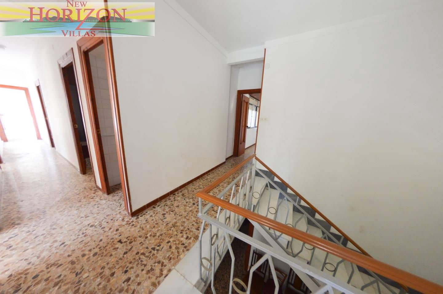 Chalet de 8 habitaciones en Zurgena en venta con garaje - 125.000 € (Ref: 10014314)