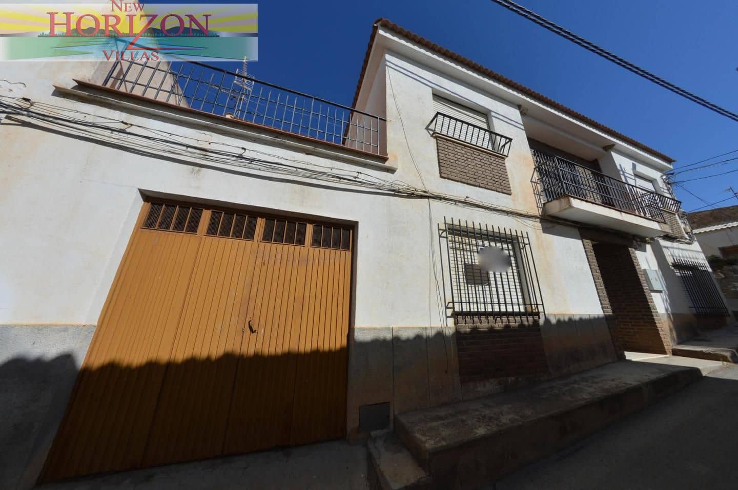 Chalet de 8 habitaciones en Zurgena en venta con garaje - 125.000 € (Ref: 10014314)