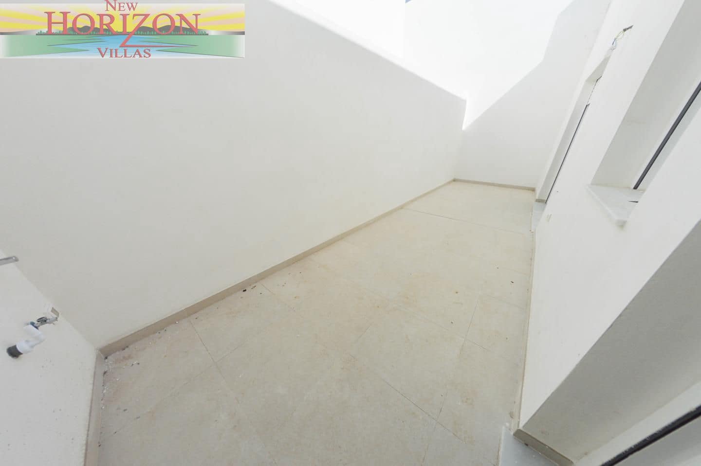 Chalet de 3 habitaciones en La Alfoquia en venta - 175.000 € (Ref: 10014737)