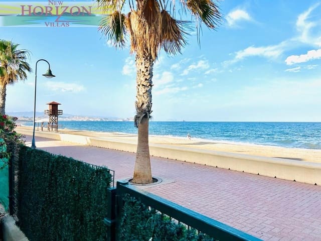 Piso de 3 habitaciones en El Pozo del Esparto, Cuevas del Almanzora en alquiler - 1.000 € (Ref: 10016795)