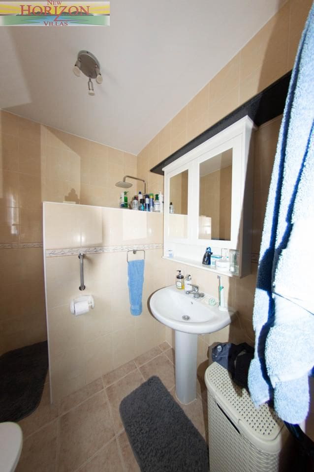 3 sypialnia Willa do wynajęcia w El Cucador z basenem - 900 € (Ref: 10073107)