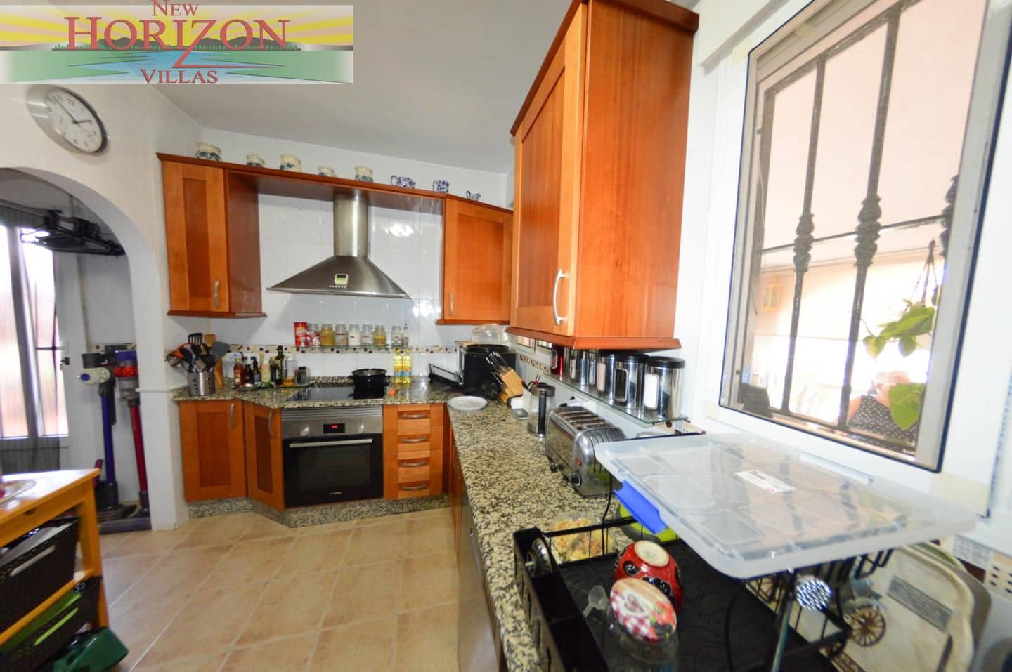 3 sypialnia Willa do wynajęcia w El Cucador z basenem - 900 € (Ref: 10073107)