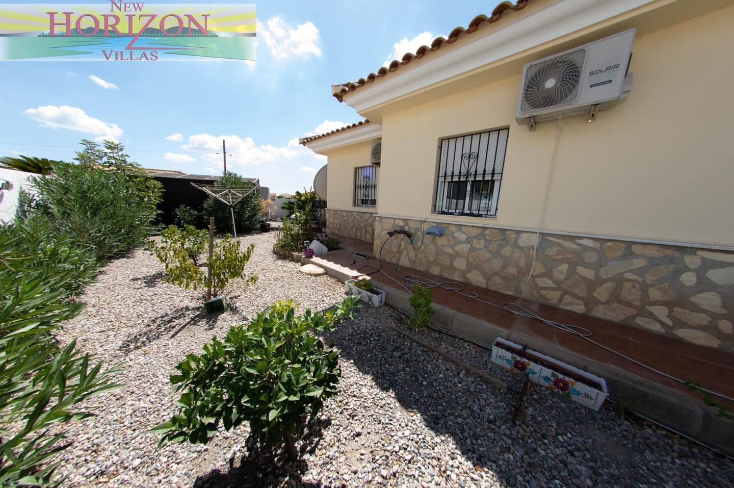 3 sypialnia Willa do wynajęcia w El Cucador z basenem - 900 € (Ref: 10073107)