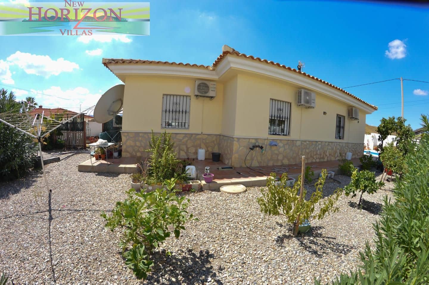 3 sypialnia Willa do wynajęcia w El Cucador z basenem - 900 € (Ref: 10073107)