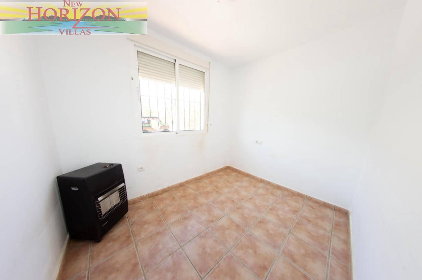 3 soveværelse Finca/Landehus til leje i Zurgena med garage - € 600 (Ref: 10073309)