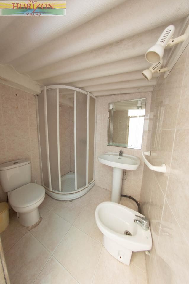 3 slaapkamer Villa te huur in Cantoria - € 400 (Ref: 10081646)