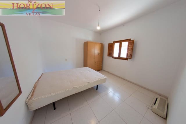 3 slaapkamer Villa te huur in Cantoria - € 400 (Ref: 10081646)