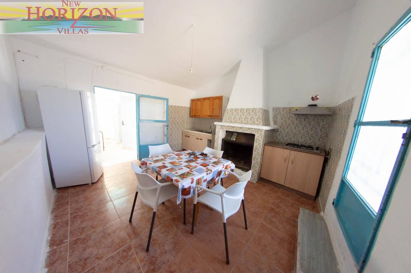3 slaapkamer Villa te huur in Cantoria - € 400 (Ref: 10081646)