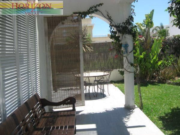 Villa/Maison de 4 chambres à louer à Puerto del Rey, Vera - 900 € (Ref: 10084940)