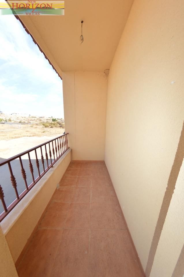 4 makuuhuone Huvila vuokrattavana paikassa La Alfoquia - 675 € (Ref: 10098889)