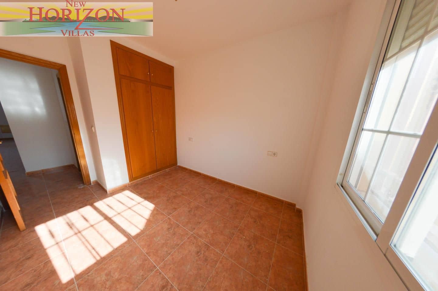 4 makuuhuone Huvila vuokrattavana paikassa La Alfoquia - 675 € (Ref: 10098889)