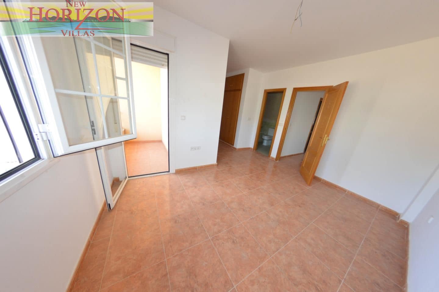 4 makuuhuone Huvila vuokrattavana paikassa La Alfoquia - 675 € (Ref: 10098889)
