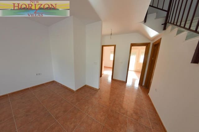 4 makuuhuone Huvila vuokrattavana paikassa La Alfoquia, Zurgena - 675 € (Ref: 10098889)