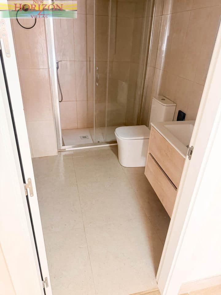 Villa/Maison de 2 chambres à louer à Fines - 650 € (Ref: 10103624)
