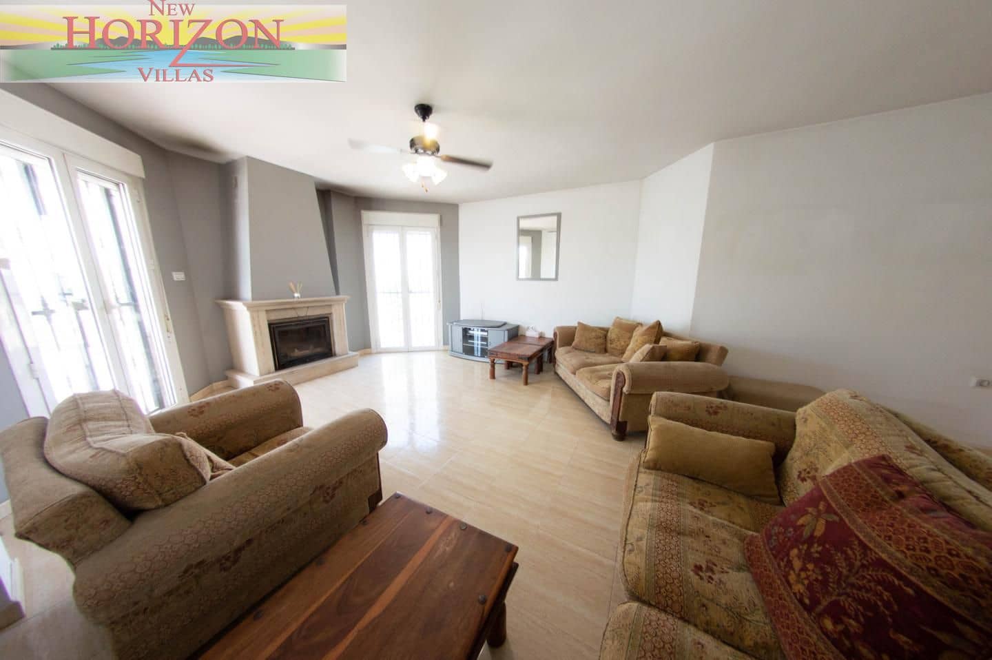 3 sypialnia Willa do wynajęcia w Zurgena z basenem garażem - 950 € (Ref: 10118204)