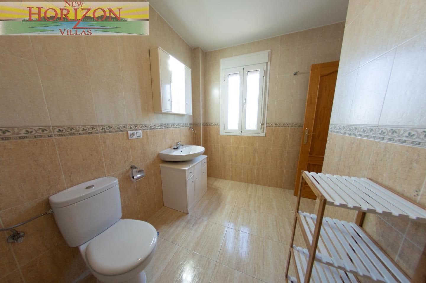 3 sypialnia Willa do wynajęcia w Zurgena z basenem garażem - 950 € (Ref: 10118204)
